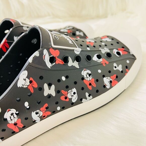 Minnie Mouse Native Shoes - Picture 5 of 5